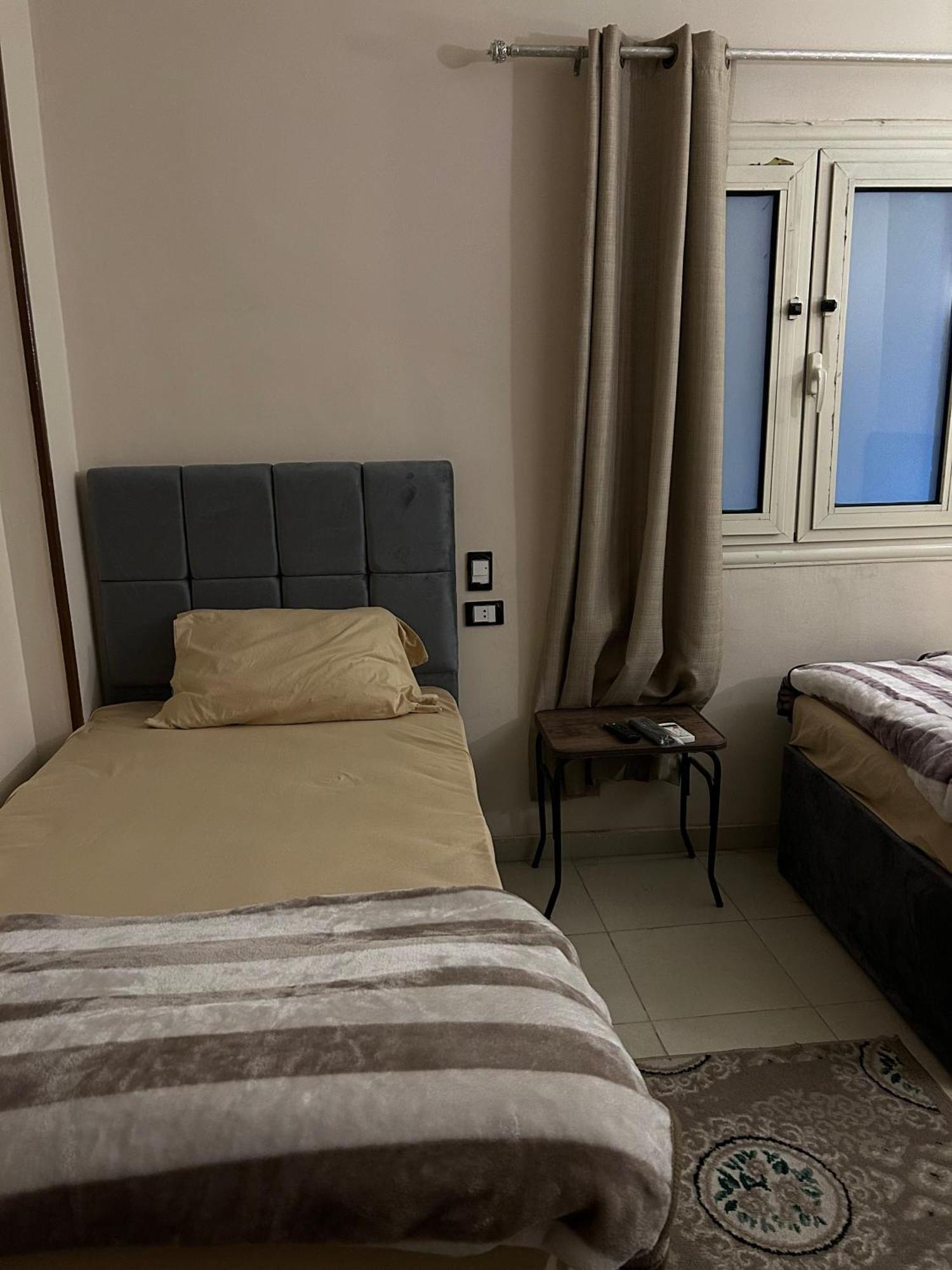 Pyramids Road Guest House Cozy Rooms And Rooftop Breakfast With The Pyramids View Nazlet el-Sîsi Zewnętrze zdjęcie
